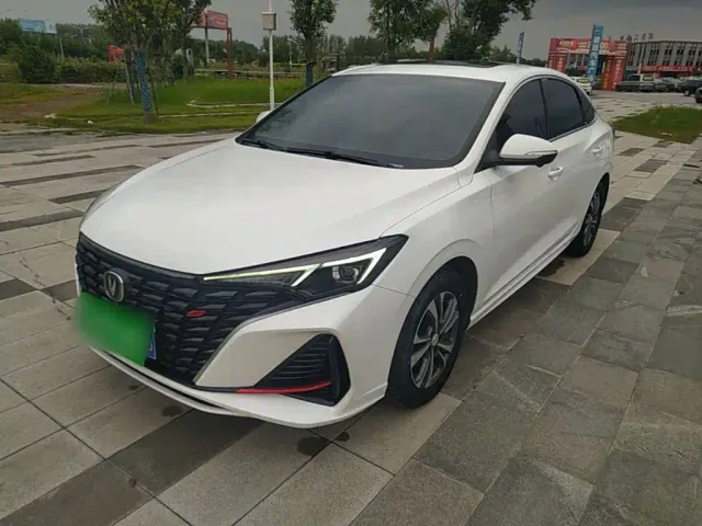 Фотография автомобиля — Changan Eado