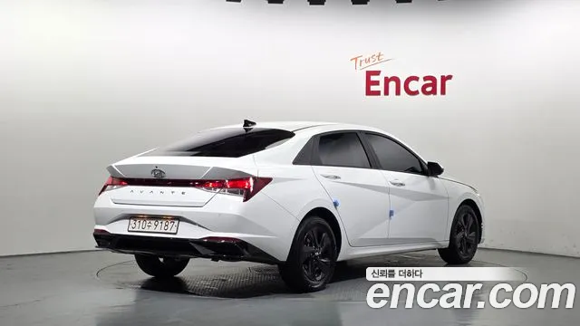 Hyundai AVANTE Avante (CN7) — Фото автомобиля 2