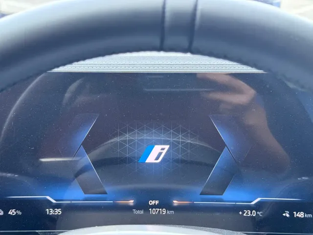 BMW i3 — Фото автомобиля 6