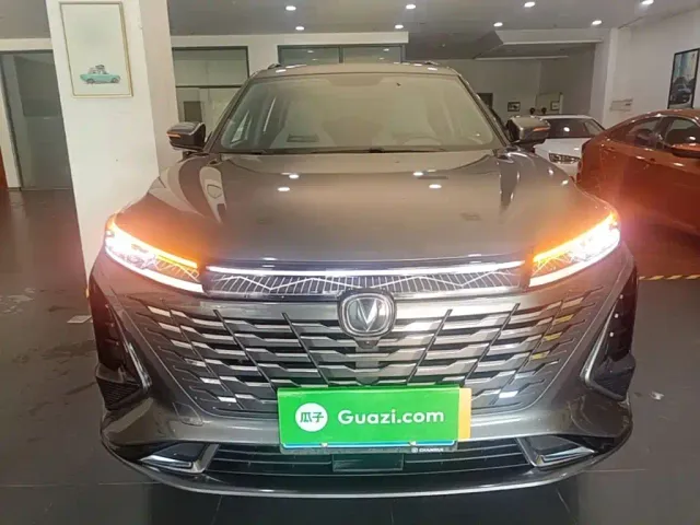 Changan CS75 Plus — Фото автомобиля 2