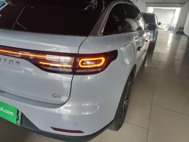 Leapmotor C11 — Фото автомобиля 7