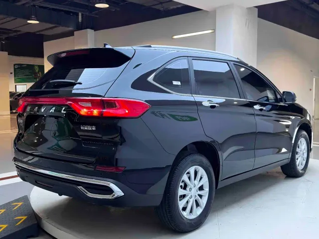 Haval M6 — Фото автомобиля 5