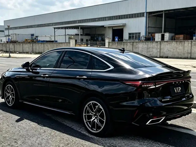 Chery Arrizo 8 — Фото автомобиля 6