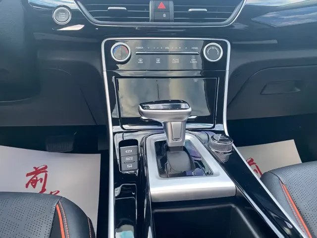 Kia Seltos — Фото автомобиля 9