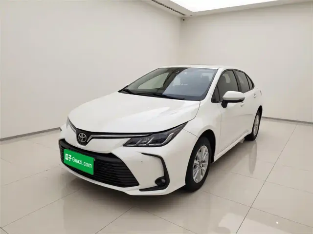 Фотография автомобиля — Toyota Corolla