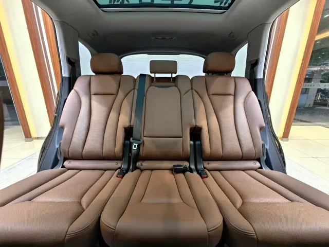 Audi Q7 — Фото автомобиля 15