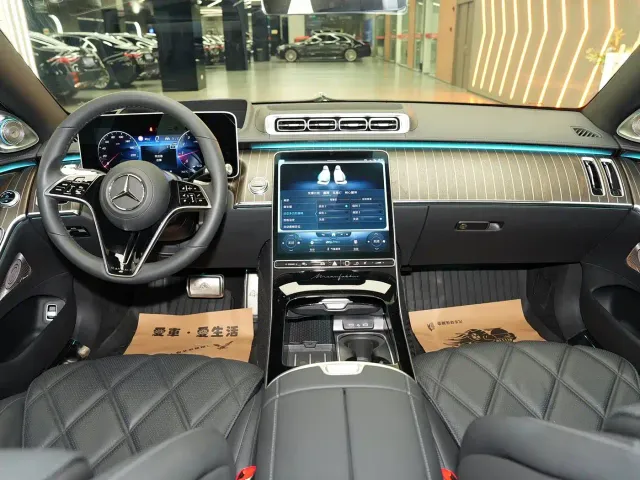 Mercedes-Benz Maybach S-Class — Фото автомобиля 17