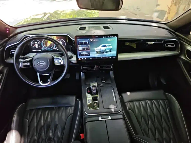 GAC Trumpchi GS8 — Фото автомобиля 9