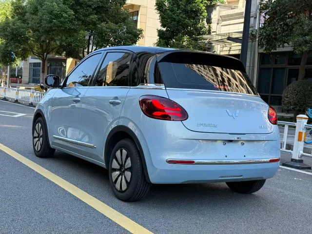 Wuling Bingo — Фото автомобиля 13