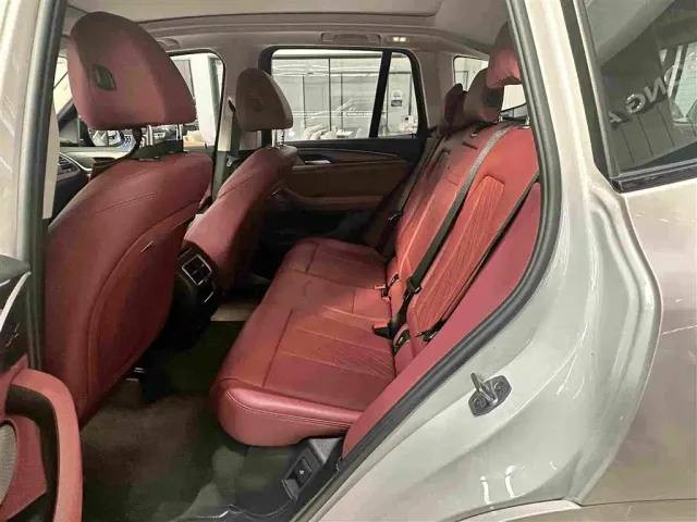 BMW X3 — Фото автомобиля 14