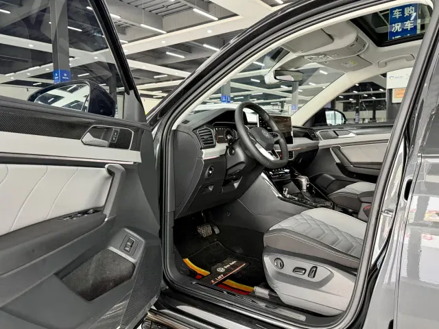 Volkswagen Tayron — Фото автомобиля 4