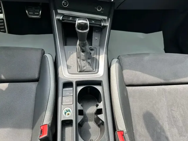 Audi Q3 — Фото автомобиля 18