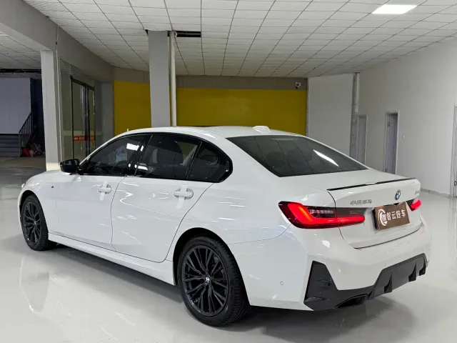 BMW 3 Series — Фото автомобиля 7