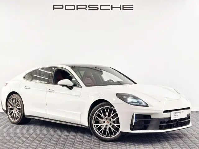Porsche Panamera — Фото автомобиля 3