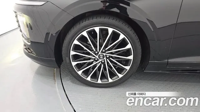 Hyundai Grandeur — Фото автомобиля 5
