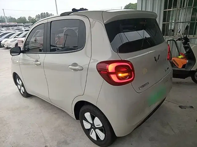 Wuling Hongguang Mini EV — Фото автомобиля 4