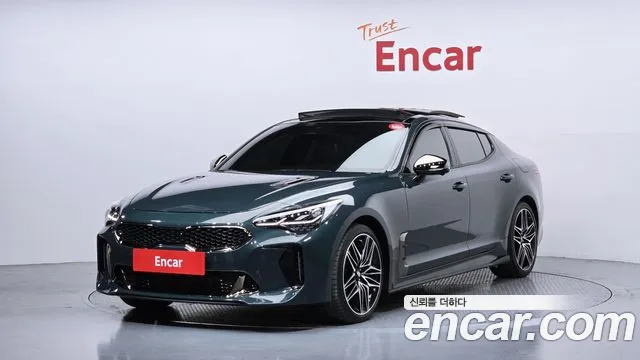 Фотография автомобиля — Kia Stinger Stinger Meister