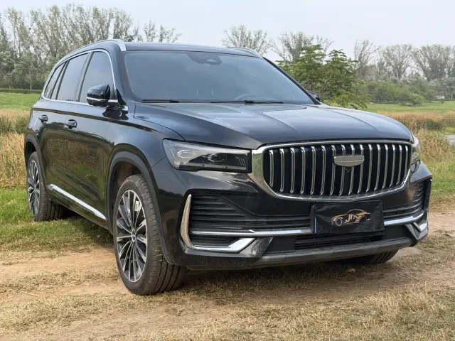 Фотография автомобиля — Geely Xingyue L