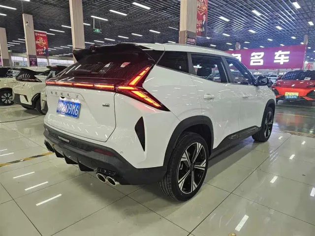 Geely Boyue — Фото автомобиля 5