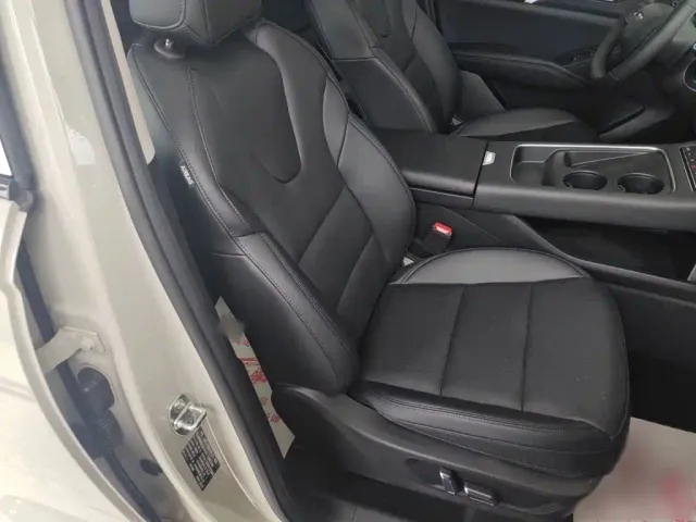 Haval Xiaolong MAX — Фото автомобиля 2