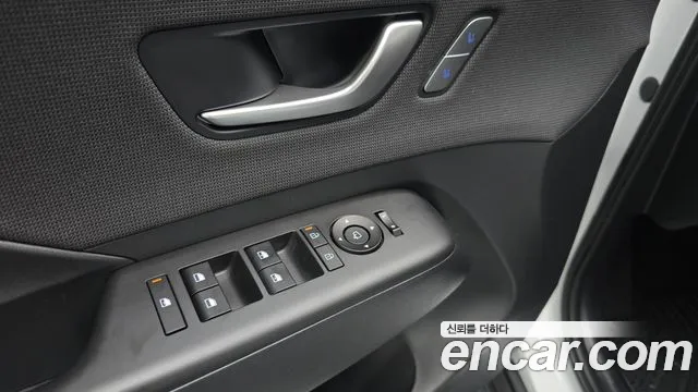 Hyundai Kona SX2 — Фото автомобиля 27