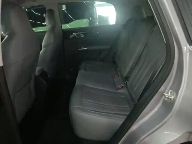 Geely Starry Wish — Фото автомобиля 16