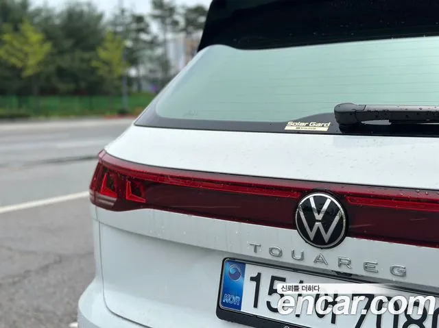 Volkswagen Touareg 3rd Gen — Фото автомобиля 3