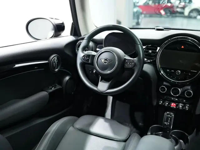 MINI Hatch — Фото автомобиля 13
