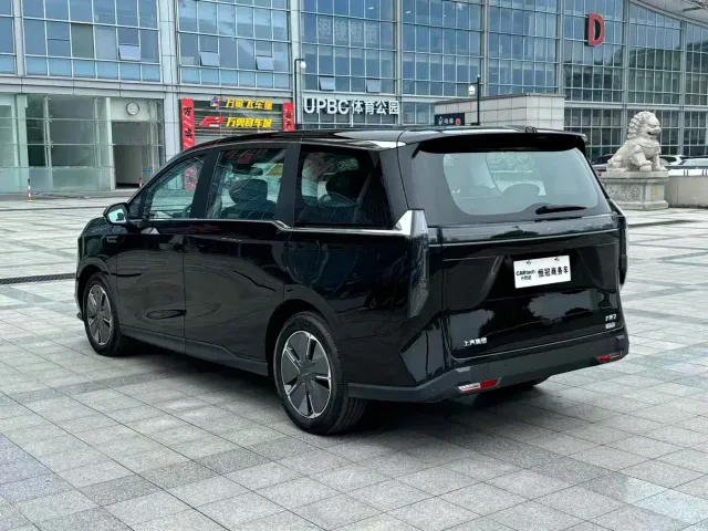 Maxus Dajia 7 — Фото автомобиля 5