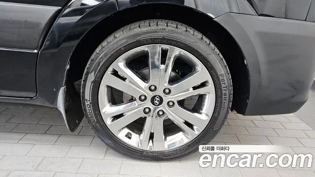 Hyundai Solati — Фото автомобиля 6