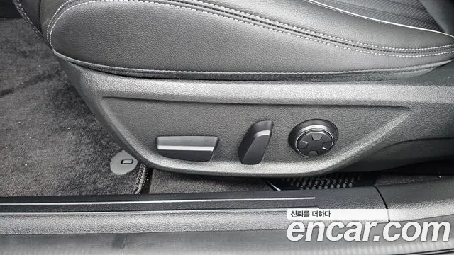 Genesis G70 Новый G70 Бензин 2.5T 4WD — Фото автомобиля 29