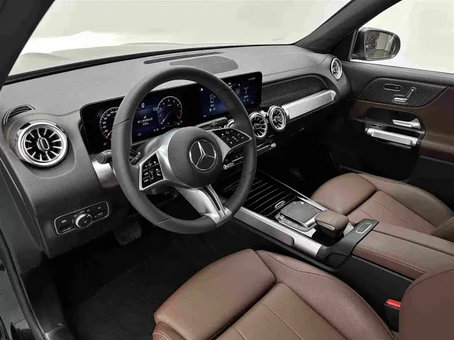 Mercedes-Benz GLB-Class — Фото автомобиля 16