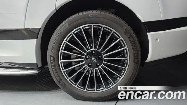Hyundai Ioniq 9 — Фото автомобиля 21
