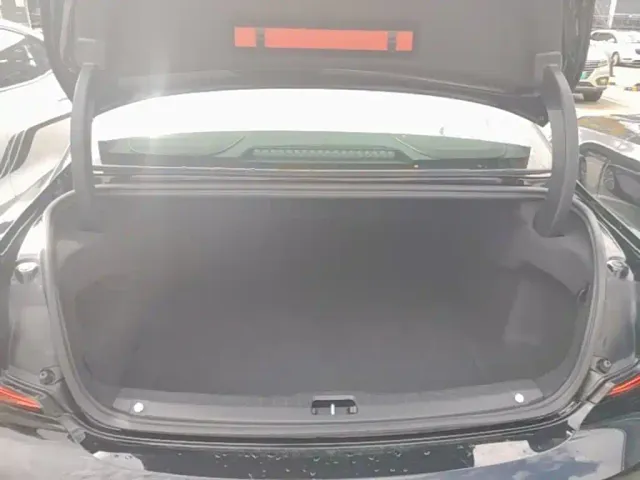 Volvo S90 — Фото автомобиля 18