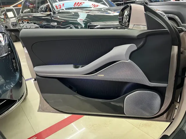 Nio ET5 Touring — Фото автомобиля 14