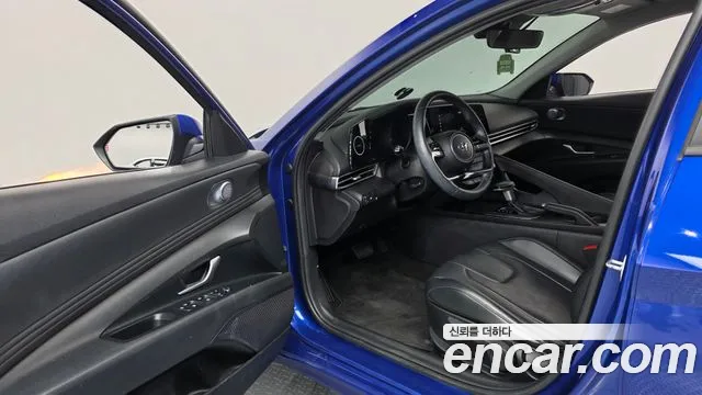 Hyundai Avante CN7 — Фото автомобиля 15