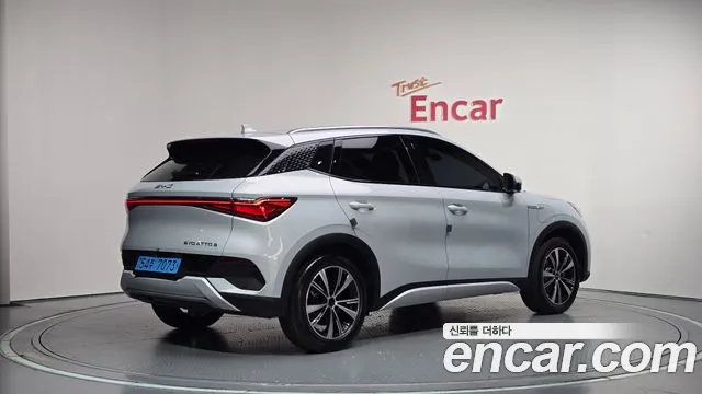 BYD Atto 3 — Фото автомобиля 2