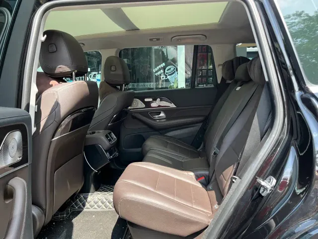 Mercedes-Benz GLS-Class — Фото автомобиля 16