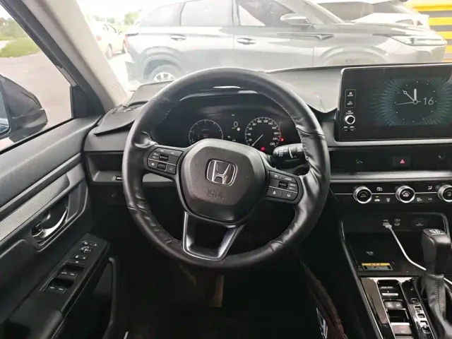 Honda CR-V — Фото автомобиля 2