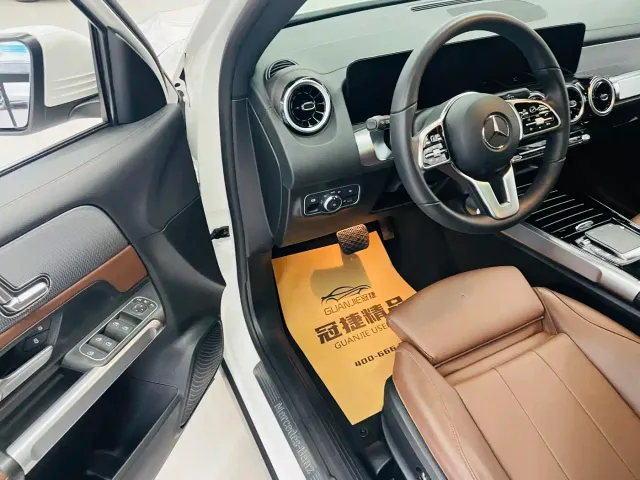 Mercedes-Benz GLB-Class — Фото автомобиля 5