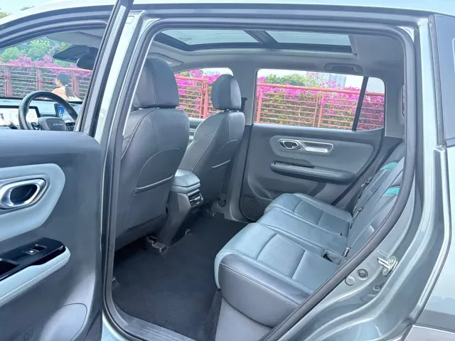 GAC Aion Y — Фото автомобиля 11