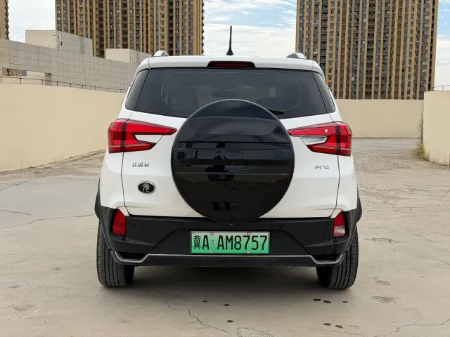 BYD Yuan Pro — Фото автомобиля 4