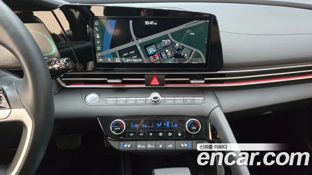 Hyundai Avante CN7 — Фото автомобиля 18