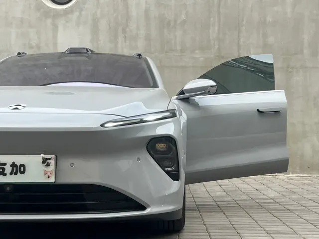 Nio ET7 — Фото автомобиля 4