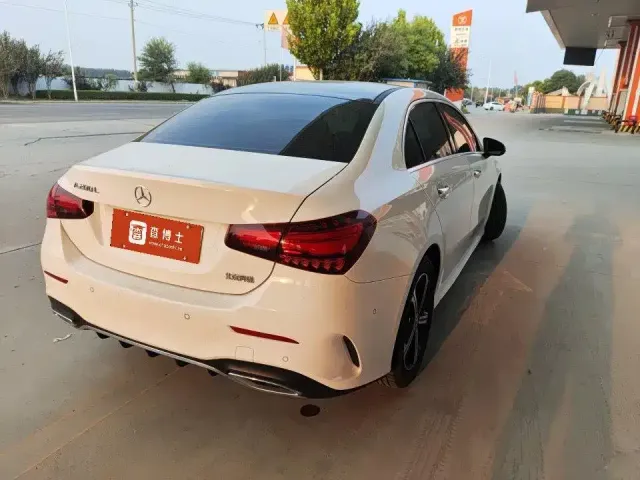 Mercedes-Benz A-Class — Фото автомобиля 3