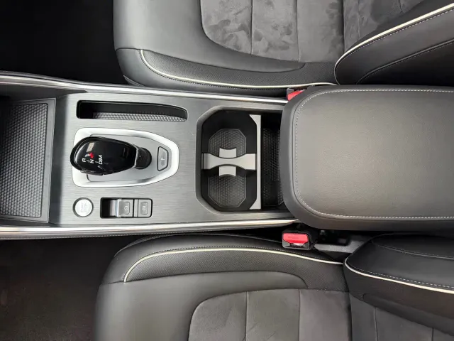 Haval H6 — Фото автомобиля 16