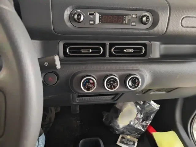 Wuling Zhiguang NEV — Фото автомобиля 9