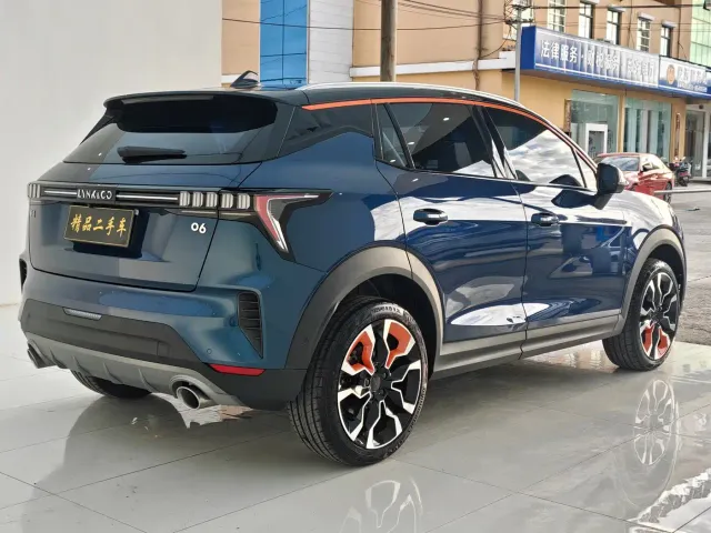 Lynk & Co 06 — Фото автомобиля 10