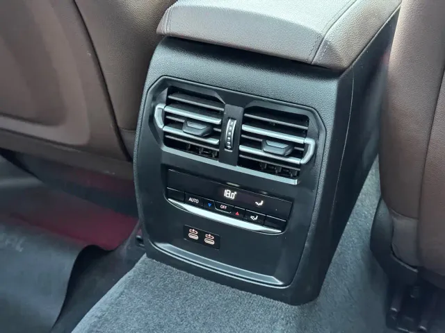 BMW 3 Series — Фото автомобиля 13