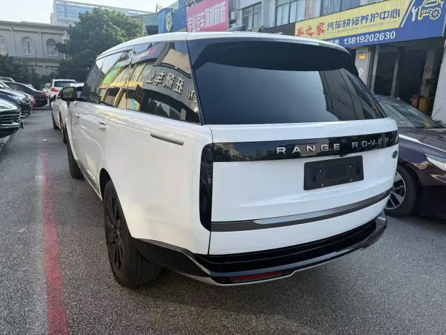 Land Rover Range Rover — Фото автомобиля 9